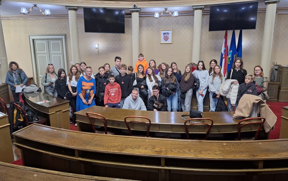 JEDNODNEVNA TERENSKA NASTAVA ZA UČENIKE OŠ VUGROVEC – KAŠINA I UČENIKE SUDIONIKE ERASMUS+ MOBILNOSTI IZ SLOVAČKE